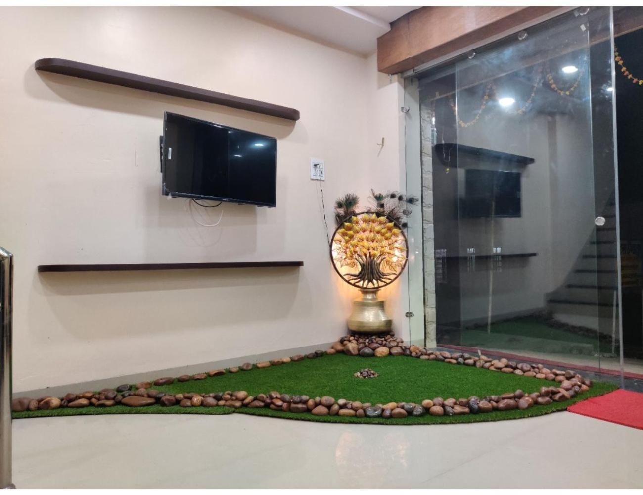 Hotel Pragati, Chanderi, Mp Esterno foto